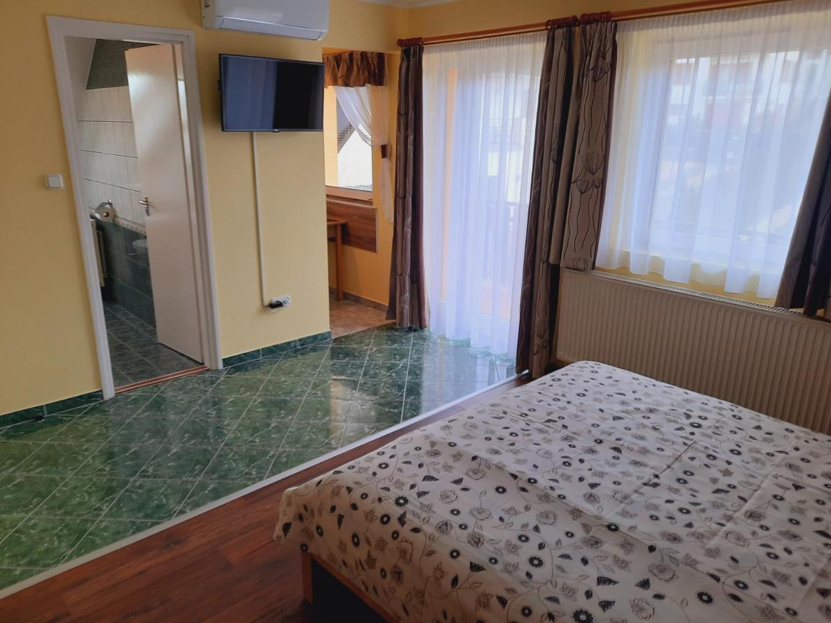 Apartmanhaz King Хевіз Екстер'єр фото