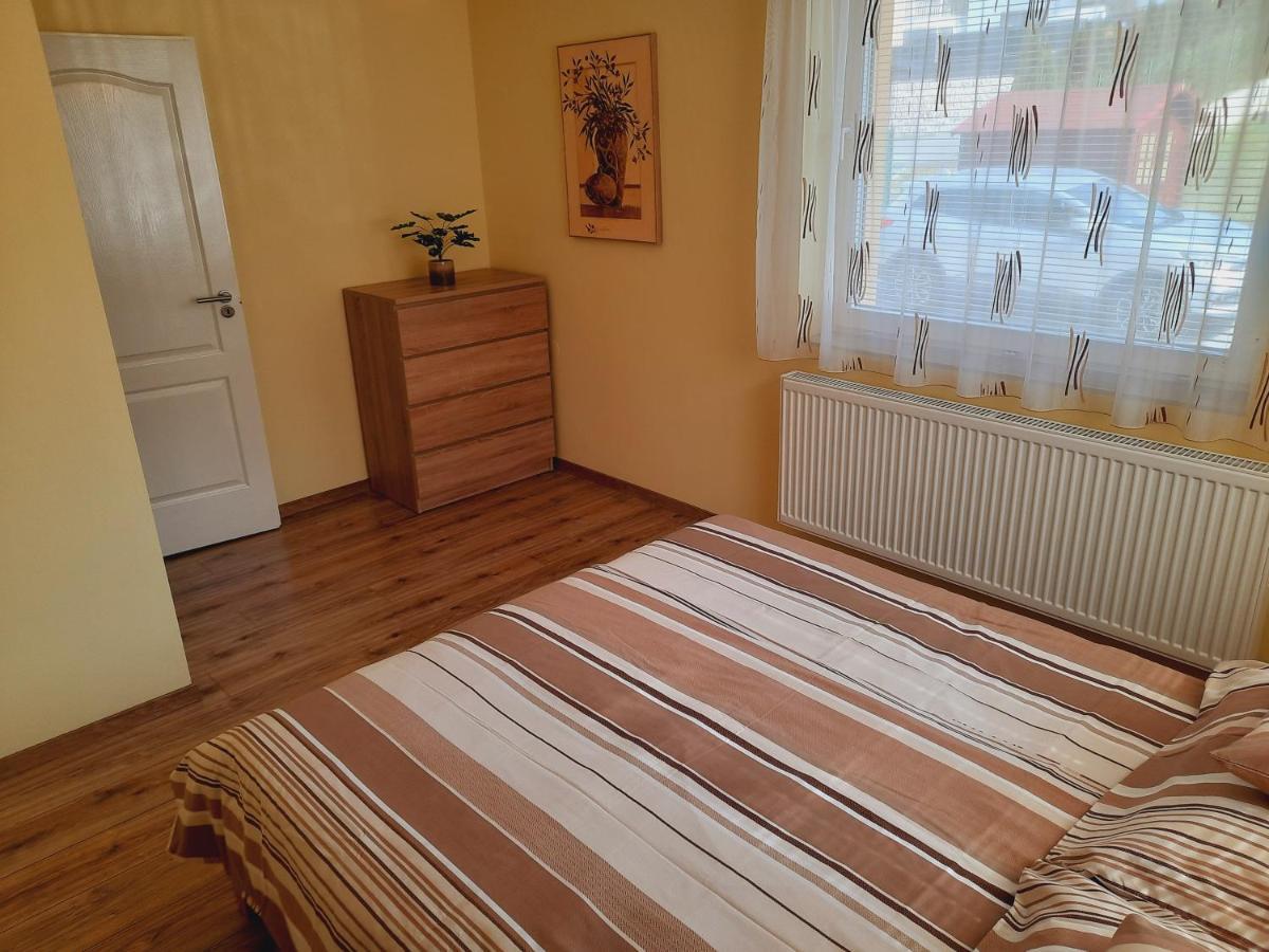 Apartmanhaz King Хевіз Екстер'єр фото